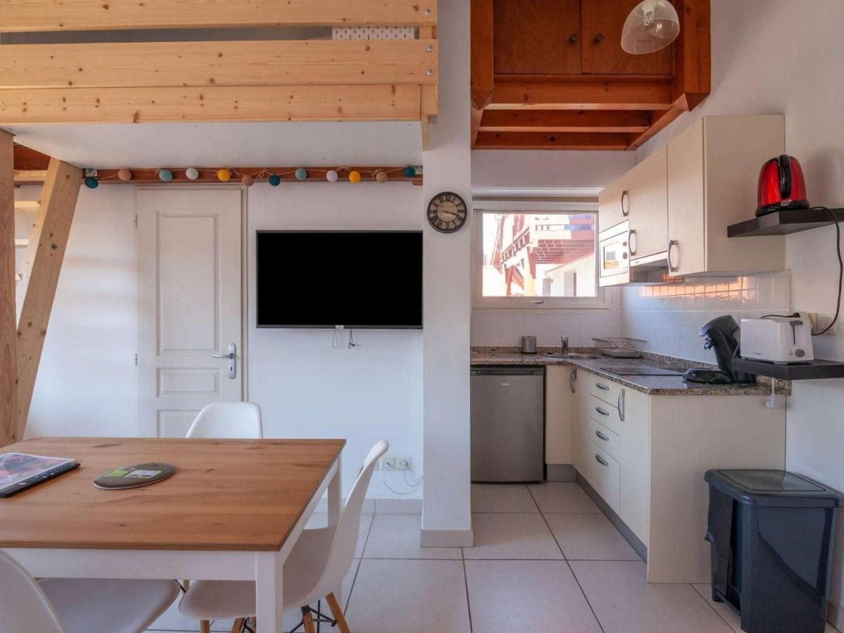Appartement Cosy Avec Mezzanine, Balcon Et Parking A 300M De La Plage - Fr-1-2-382 Hendaye Exteriör bild